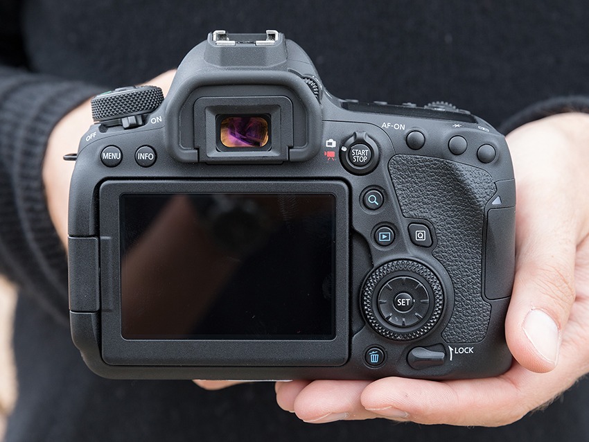 Canon 6D Mark II 8