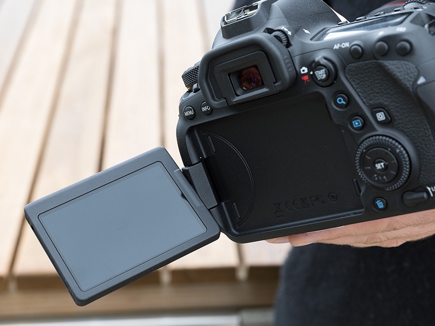 Canon 6D Mark II 9
