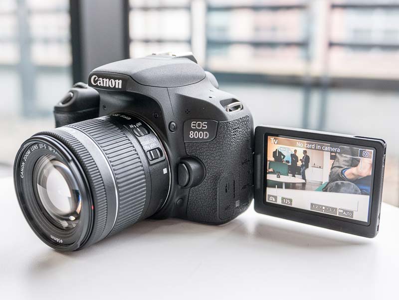 Canon EOS 800D 7
