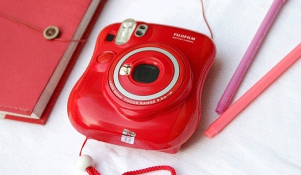 Fujifilm instax Mini 25 01
