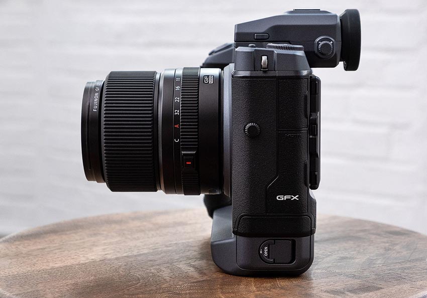 Fujifilm GFX 100 10
