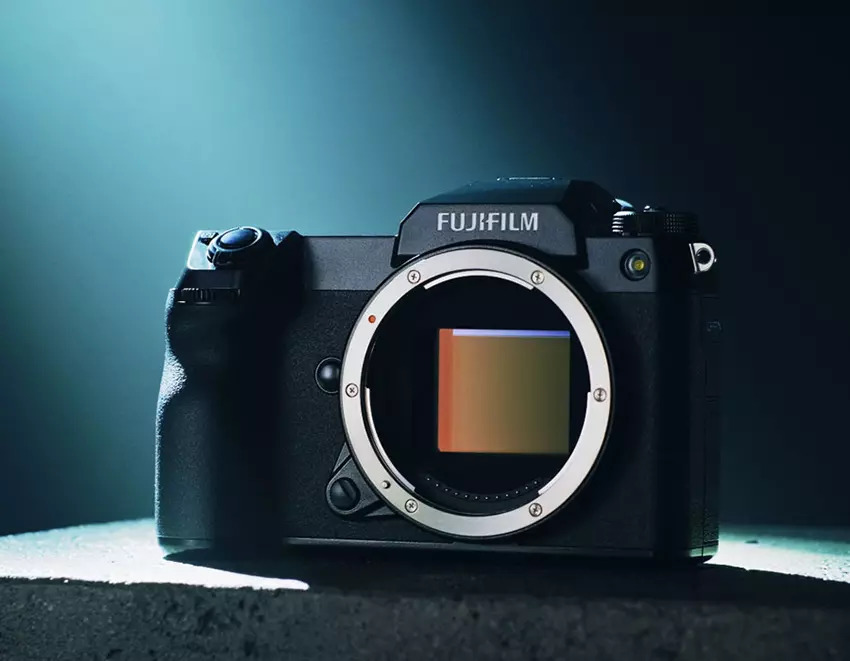 Máy ảnh Fujifilm GFX 50S Mark II 03