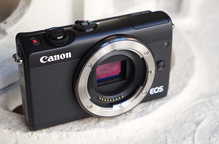 Canon EOS M100 6
