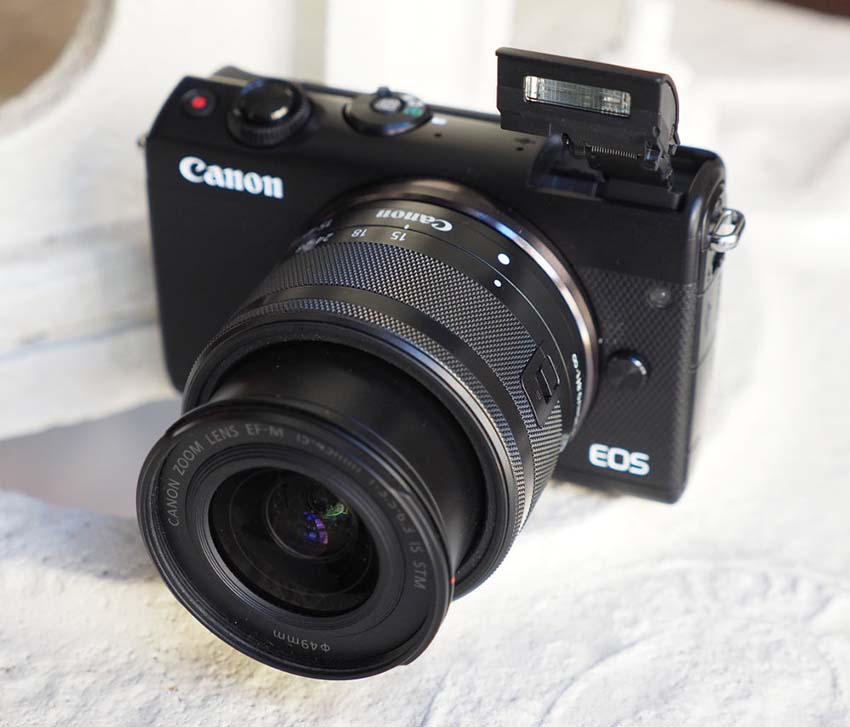 Canon EOS M100 10