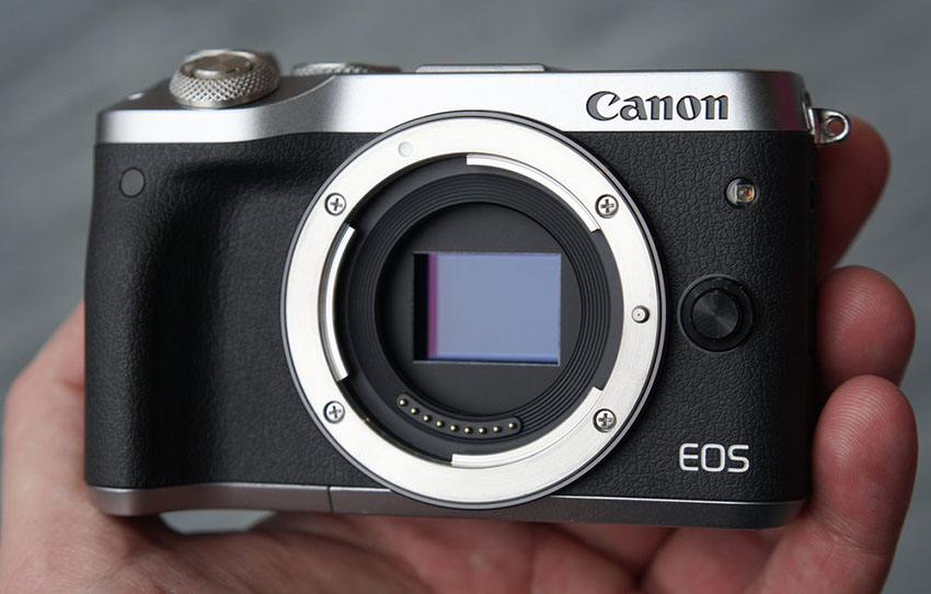 Canon EOS M6 6