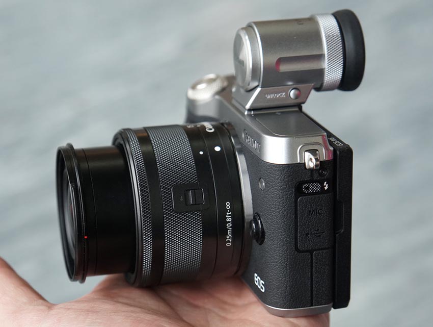 Canon EOS M6 11