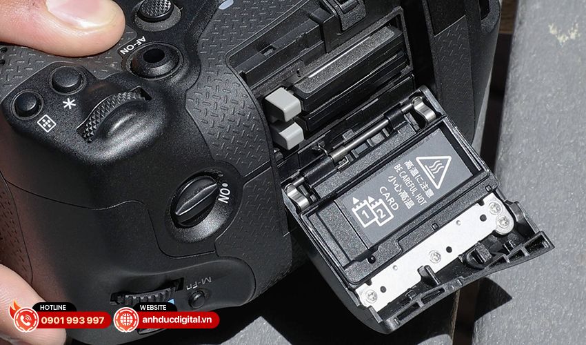 Canon EOS R1 8