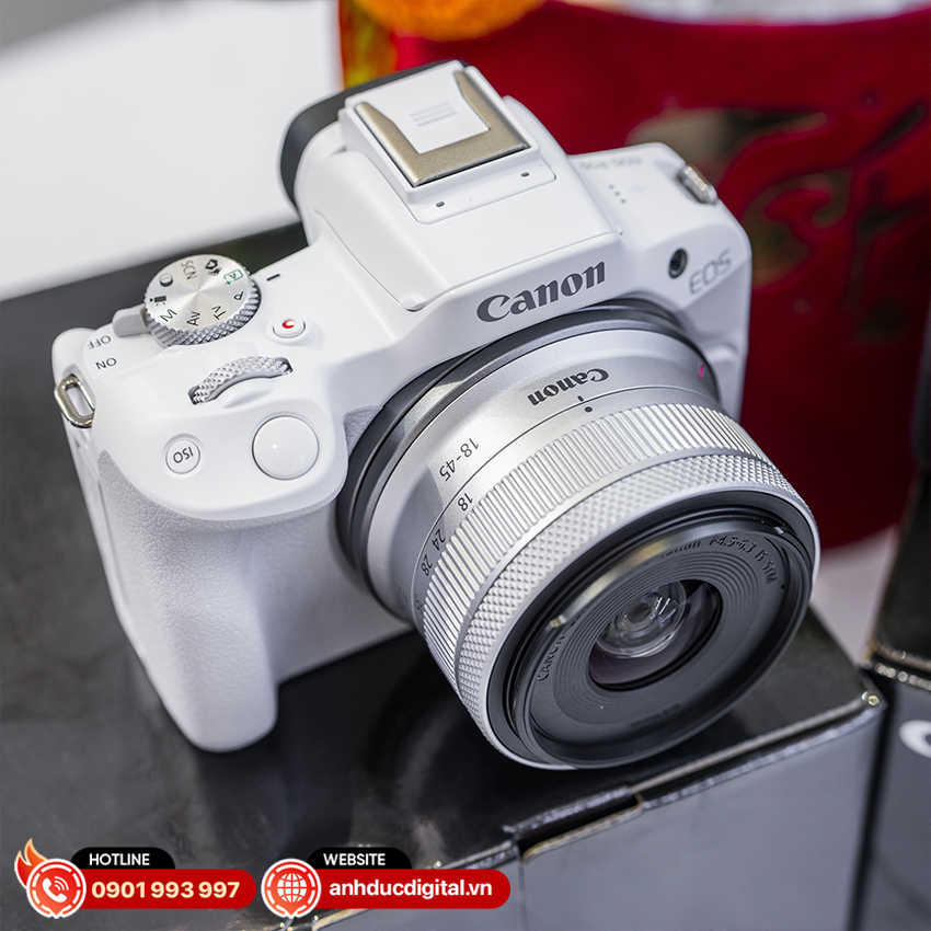 Canon R50 10