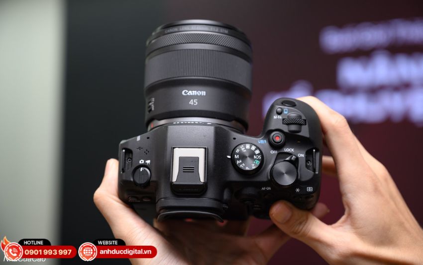 canon-eos-r6-mark-iii-13