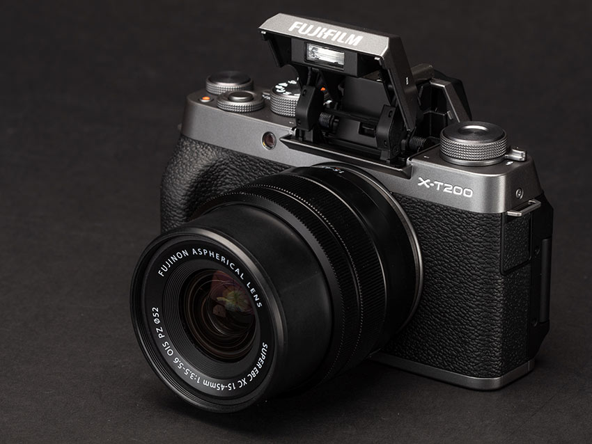 Fujifilm X-T200 2