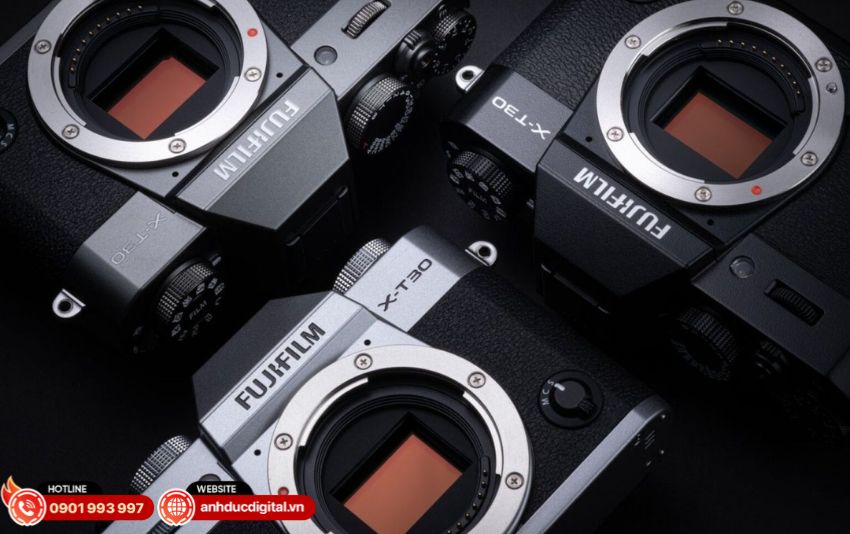 Ngoại hình Fujifilm X-T30 III giống X-T30 II với màu mới