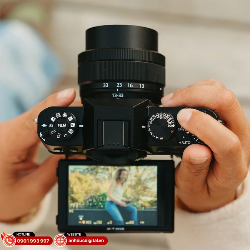 Chụp liên tiếp 30 fps với màn trập điện tử Fujifilm X-T30 III