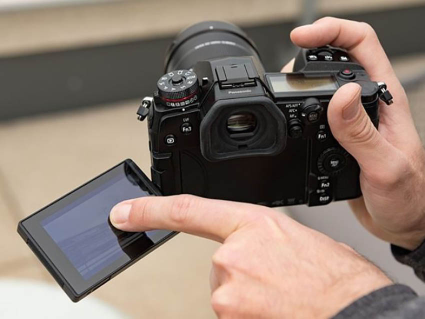 Panasonic Lumix DC-G9 01