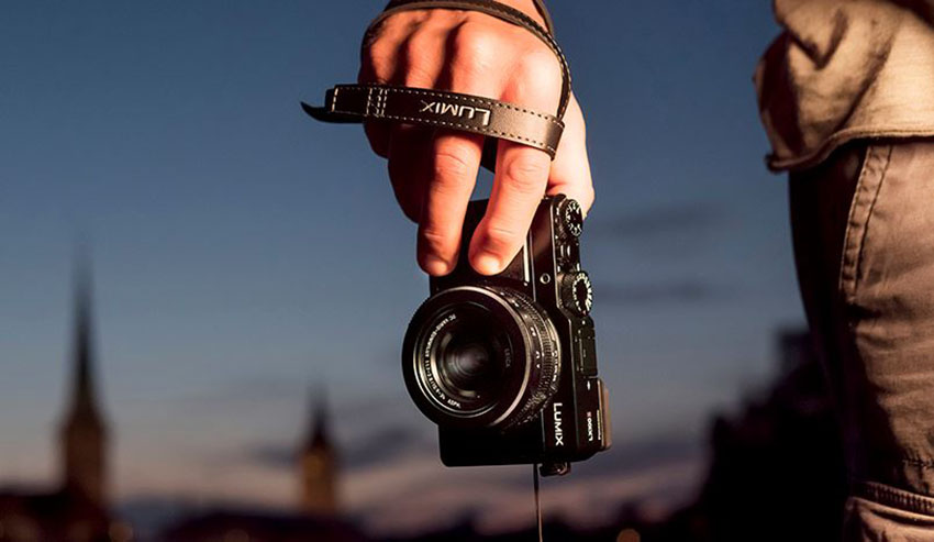 Panasonic Lumix DC-LX100 II 2