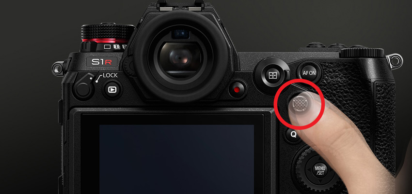 Panasonic Lumix S1R 2