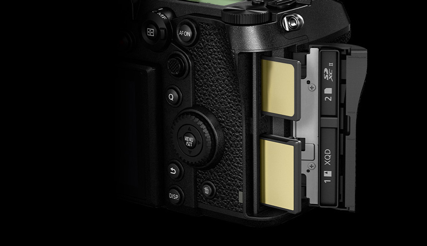 Panasonic Lumix S1R 3