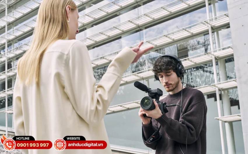 Sony A7R VI mang đến khả năng quay video chuy&ecirc;n nghiệp với độ ph&acirc;n giải 8K30p v&agrave; 4K120p