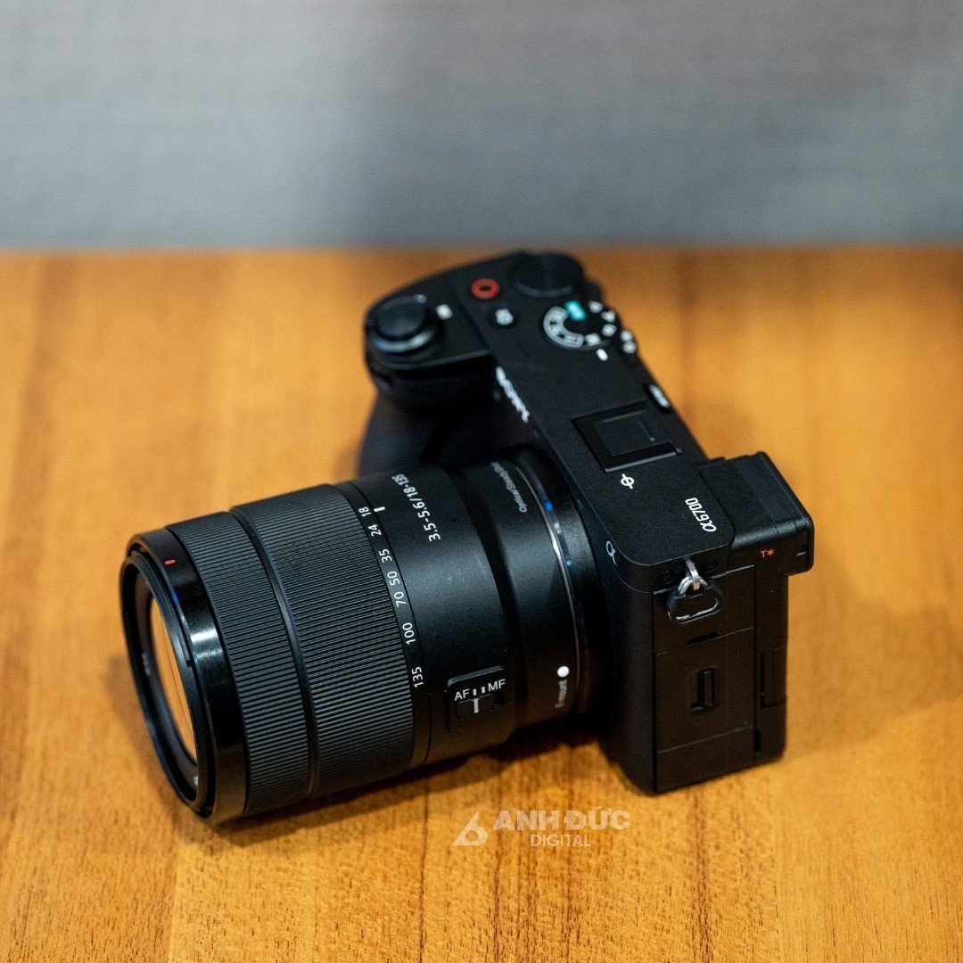 Sony Alpha A6700 01-2
