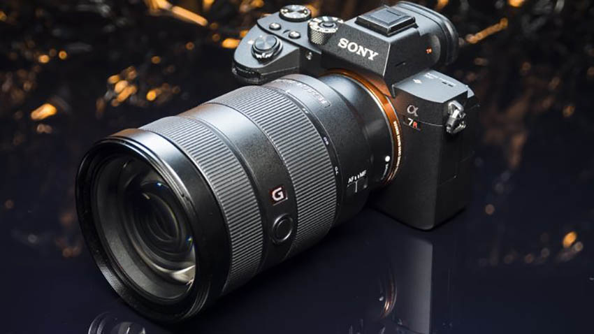 Sony Alpha A7R III 4