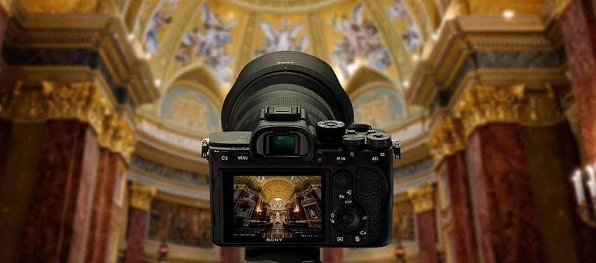 Máy ảnh Sony Alpha A7R IV 2