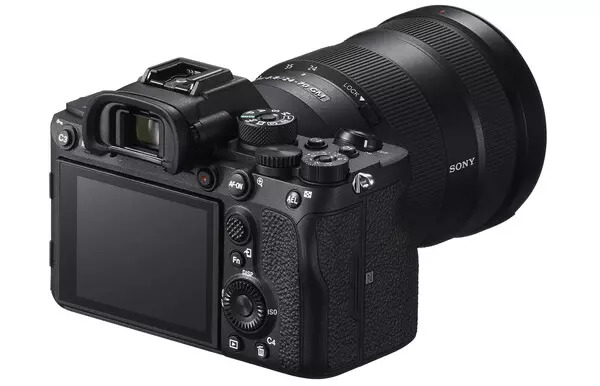 Sony Alpha A7R IVA 13