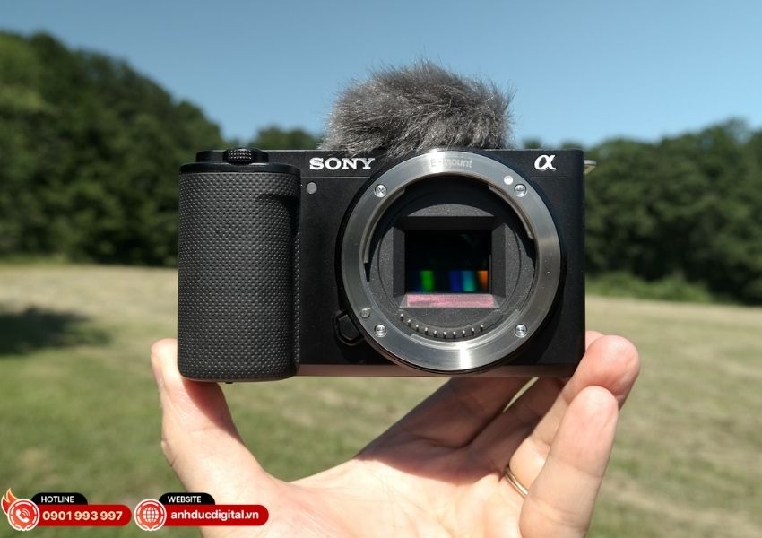 Sony ZV-E10 cảm biến APS-C 24.2MP