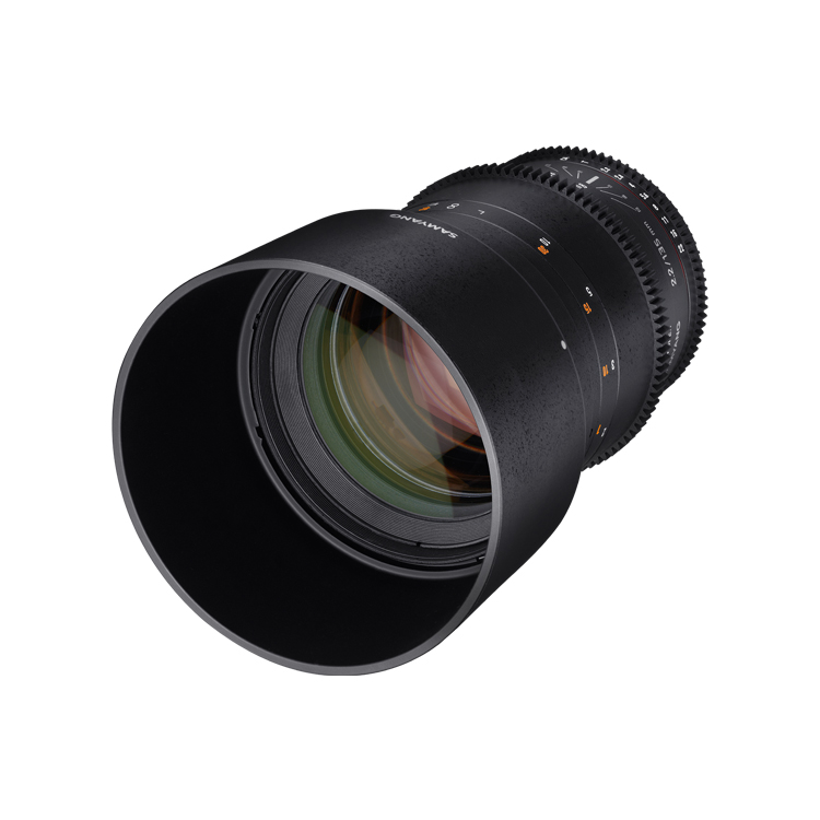 Ống kính Samyang 135mm T2.2 VDSLR ED UMC 01