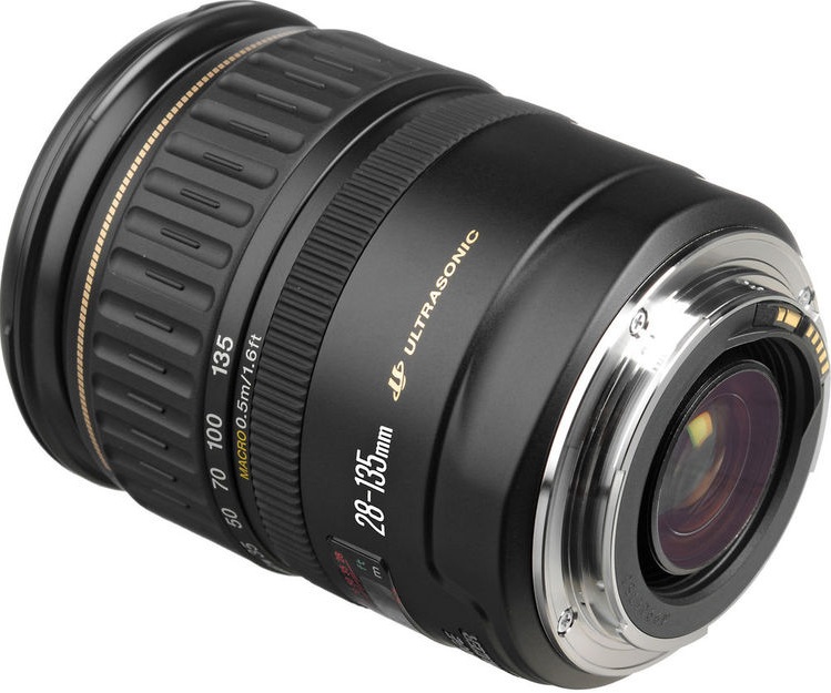 Canon EF 28-135mm f/3.5-5.6 IS USM 2