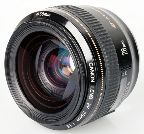 Canon EF 28mm f/1.8 USM 2