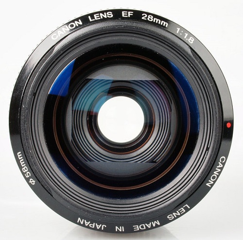 Canon EF 28mm f/1.8 USM 3