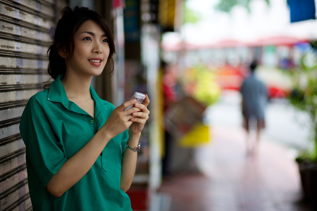 Canon EF 85mm f/1.8 USM 5