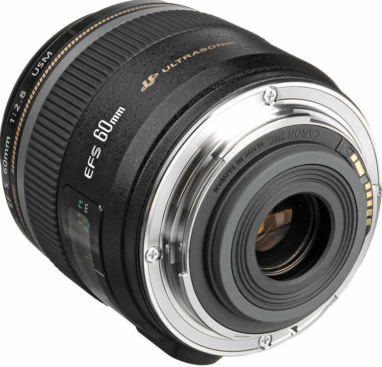 Canon EF-S 60mm f/2.8 Macro USM 3