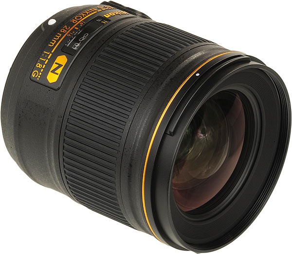 Nikkor AF-S 28mm f/1.8G 3