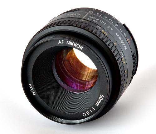 Nikon AF Nikkor 50mm f/1.8D 3