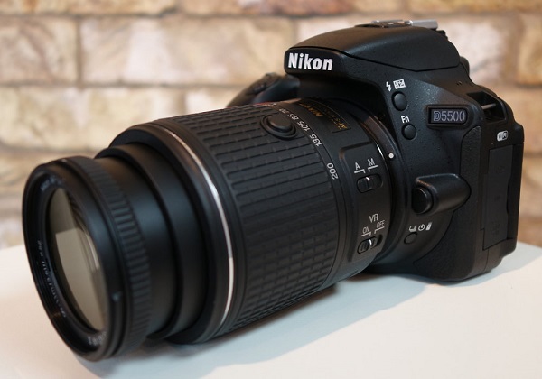 Nikkor 55-200mm f/4-5.6G ED VR II 2