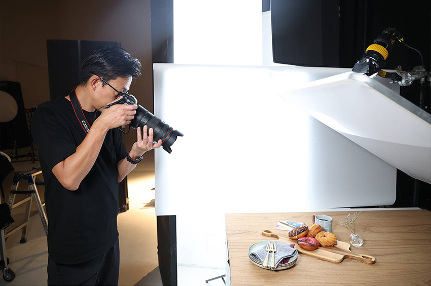 Canon RF 24-105mm f2.8 L IS USM Z 09