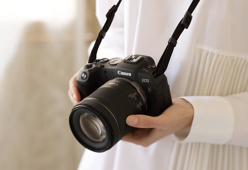 Ống kính Canon RF 24-105mm f4-7.1 IS STM 08-1