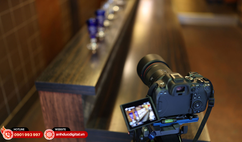 Ống kính Canon RF 50mm f1.4L VCM 15