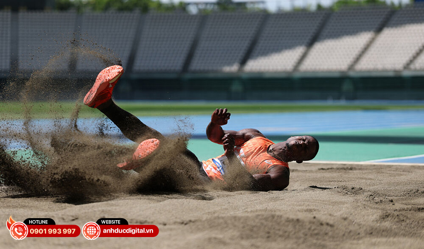 Canon RF 70-200mm f2.8L IS USM Z 16