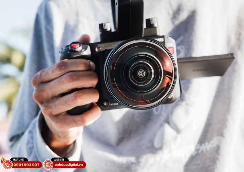 Ống k&iacute;nh fisheye Canon RF cho filmmaker v&agrave; content creator