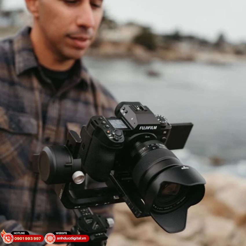 Fujifilm XF 16-55mm F2.8 R LM WR II tối ưu cho quay video