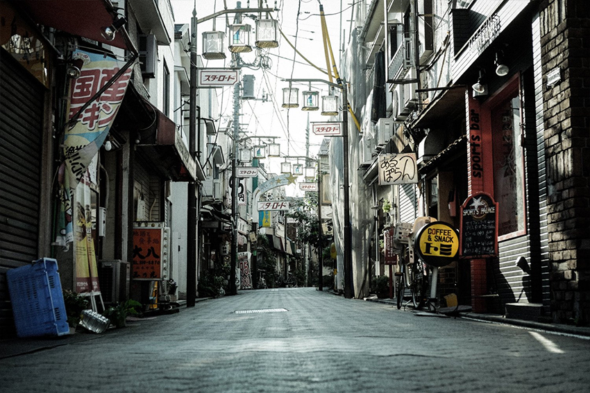 Fujifilm XF 35mm f/2 R WR 13
