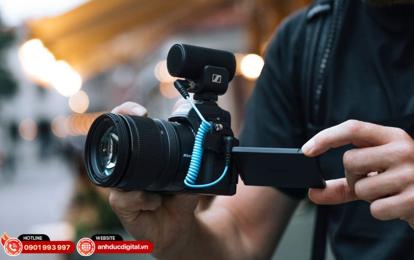 Vòng điều khiển đa năng trên ống kính Nikon Z DX cho thao tác linh hoạt