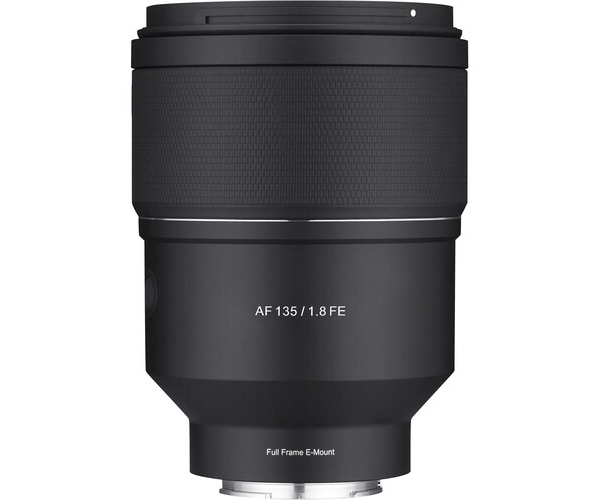 Samyang AF 135mm f1.8 01