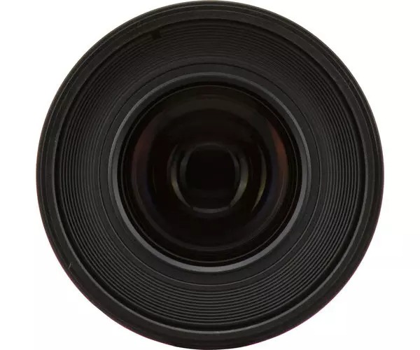 Samyang AF 50mm f/1.4 FE II 4