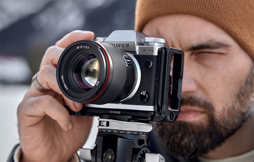 Samyang AF 75mm f1.8 X 12