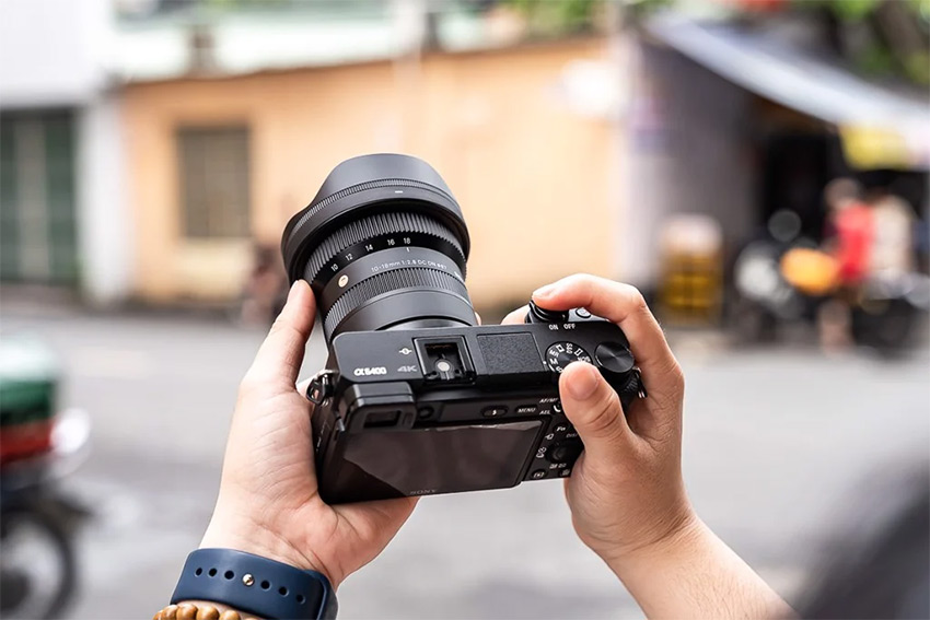 Sigma 10-18mm f2.8 DC DN (C) 06