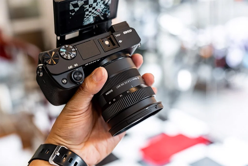 Sigma 10-18mm f2.8 DC DN (C) 07