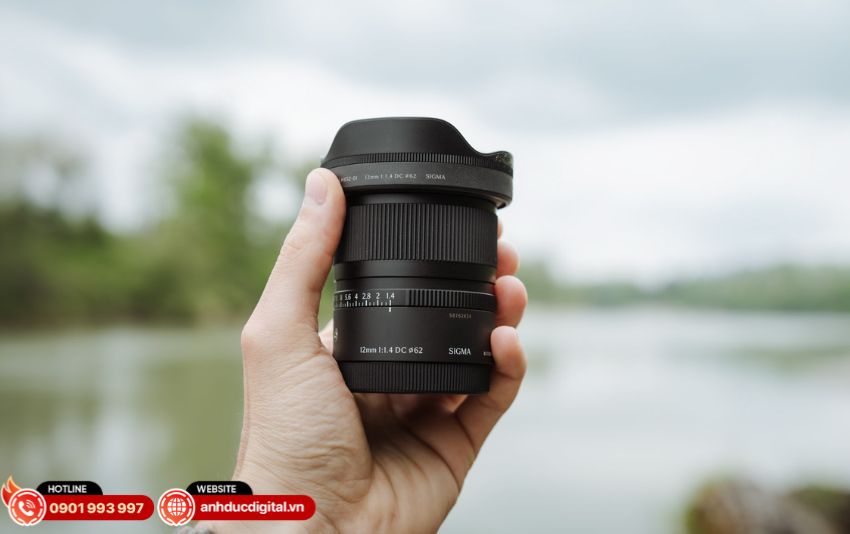 ong-kinh-sigma-12mm-f14-dc-contemporary (1)