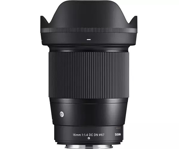 Sigma 16mm f/1.4 DC DN Contemporary 01